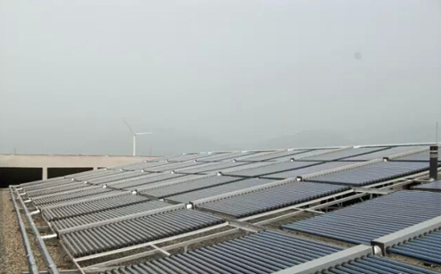 學校太陽能熱水工程