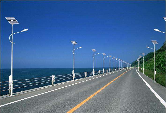 ̫��ܟ�ˮ����ϵ�y������ʽ��B